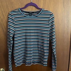Stripped long sleeve shirt